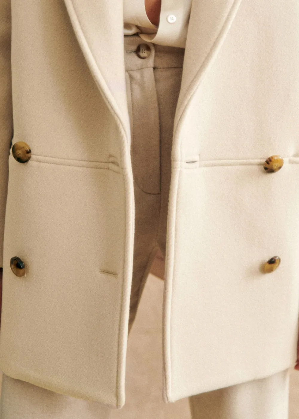 Sand Cropped Shawl Collar Coat