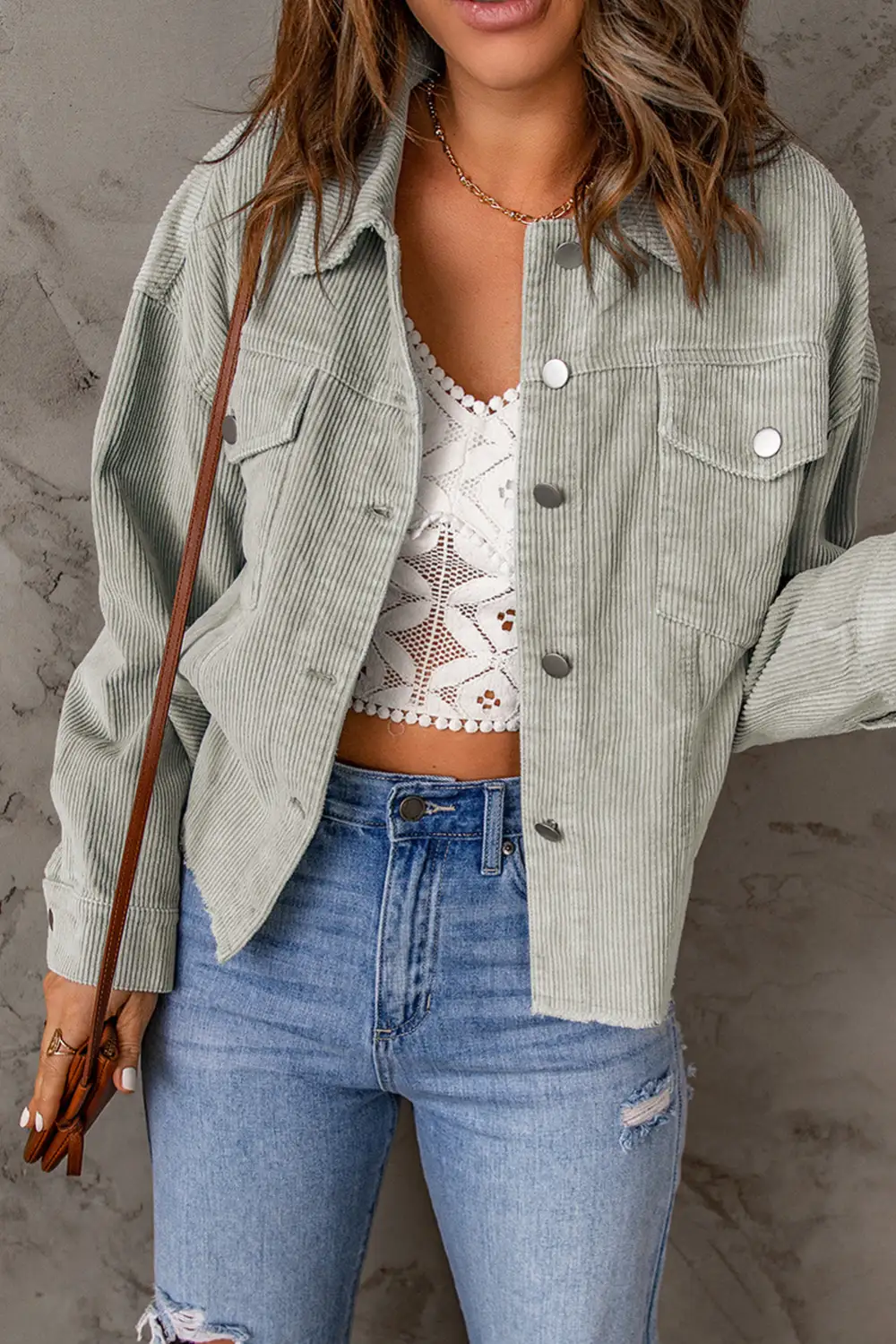 Women's Raw Hem Flap Pockets Cropped Corduroy Jacket