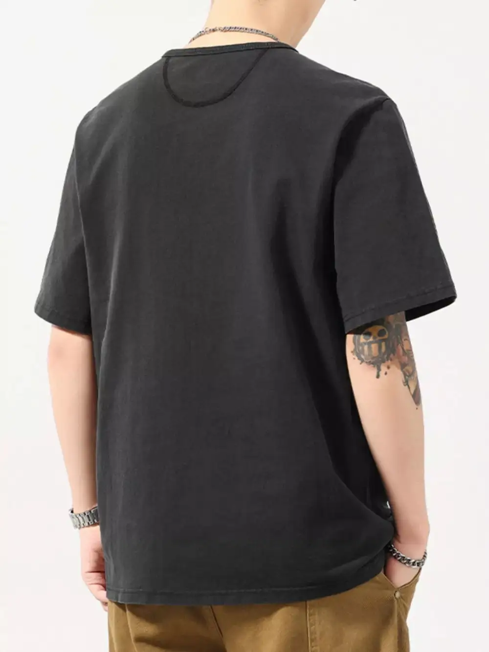 Smooth Round Neck Short Sleeve T-Shirt