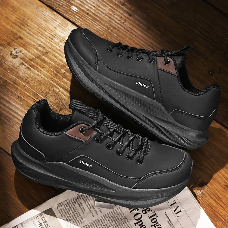 Men's Grip Sole Walking Shoes