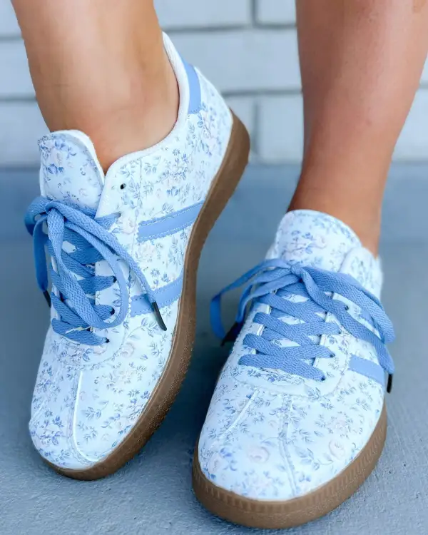 Lace Up Floral Casual Sneakers