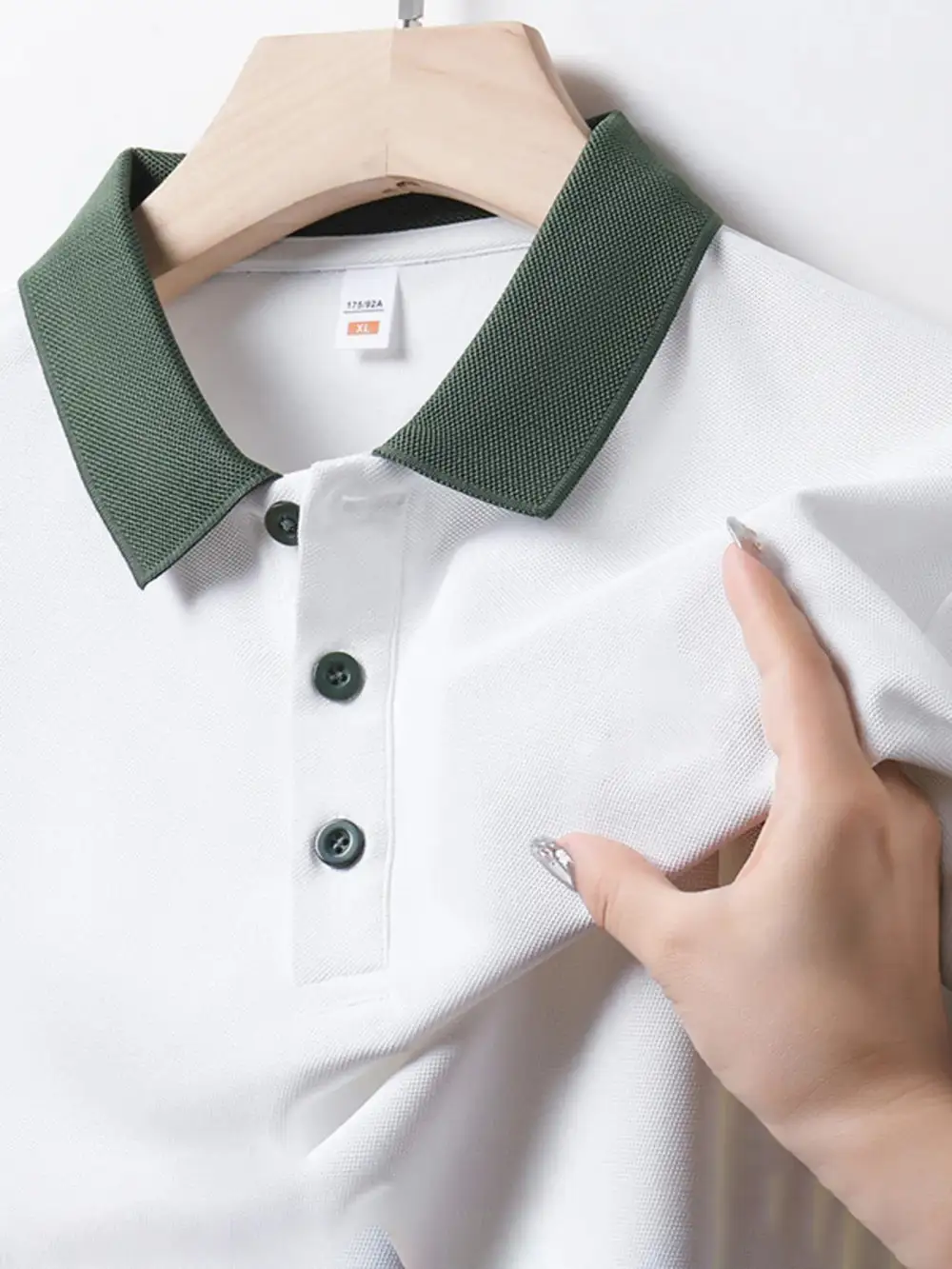 Everyday Contrast Detail Collared Short Sleeve Polo Shirt