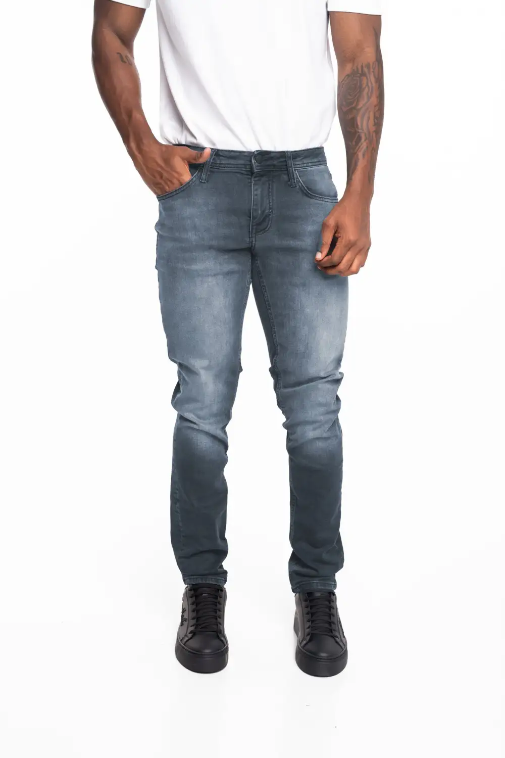 Tapered Skinny Fit Five Pocket Jeans