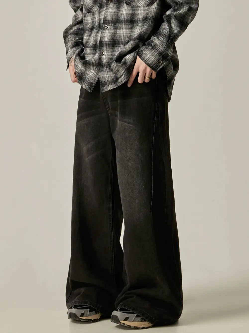 Flare Ultra-Wide Leg Jeans