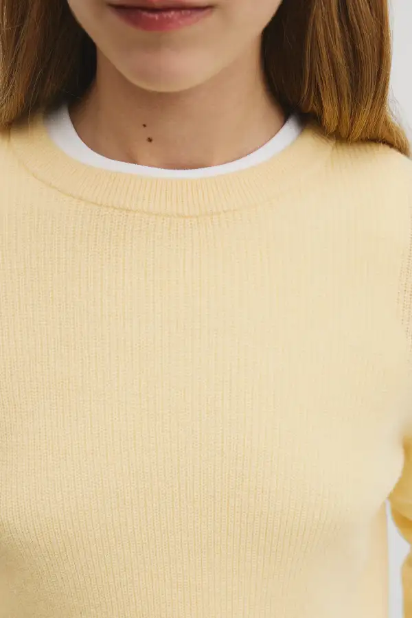 Women's Modern Crew Neck Sweater