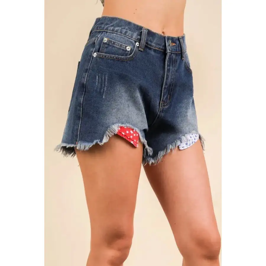Very J Raw Hem Pocketed Contrast Washed Denim Shorts