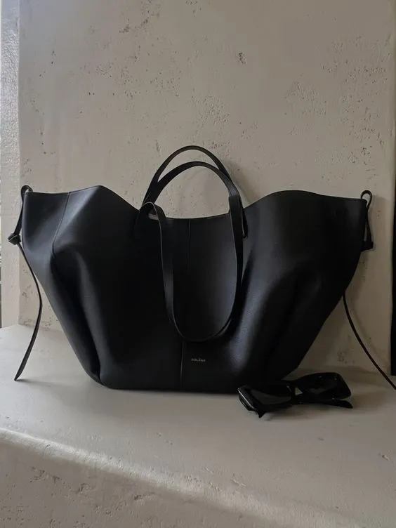  Refined Structured Leather Tote Bag Apparel