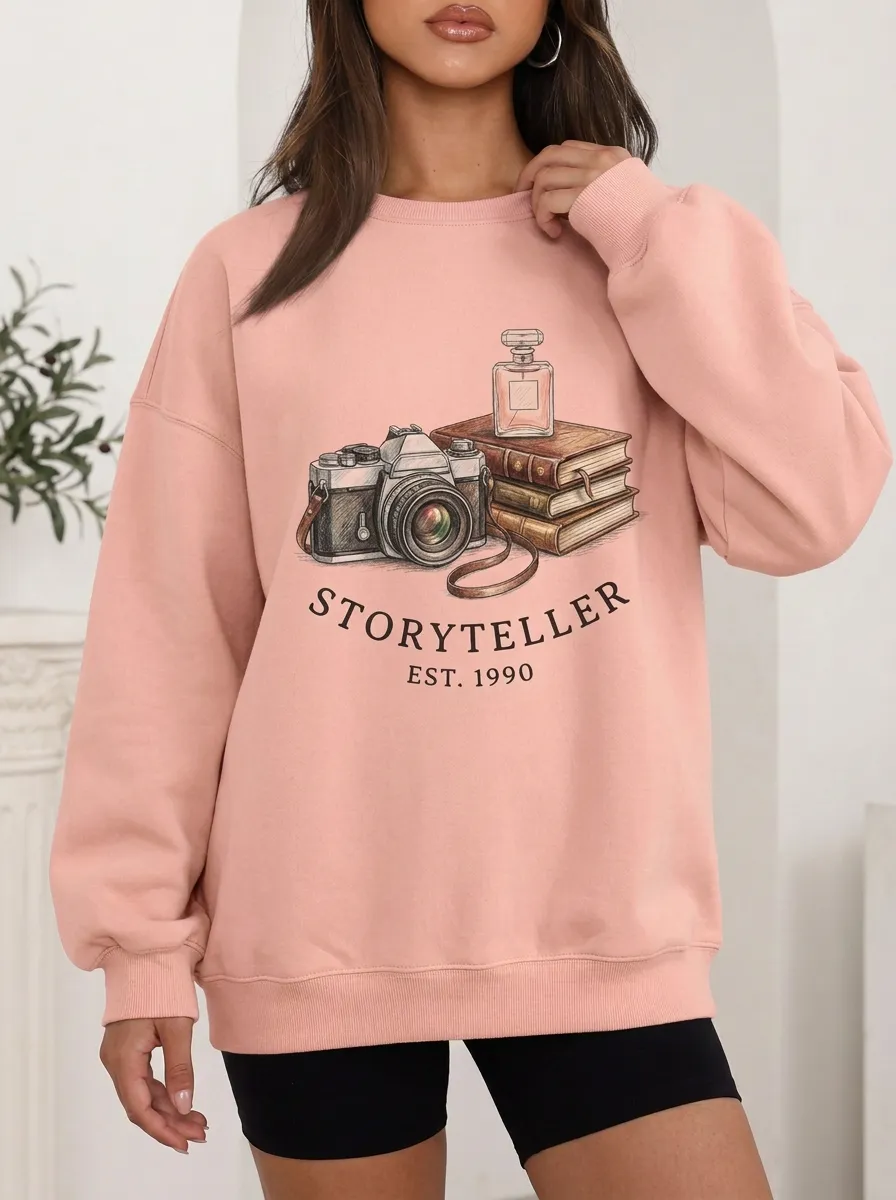 Women's Photographer Storyteller Camera Books Graphic Sweatshirt