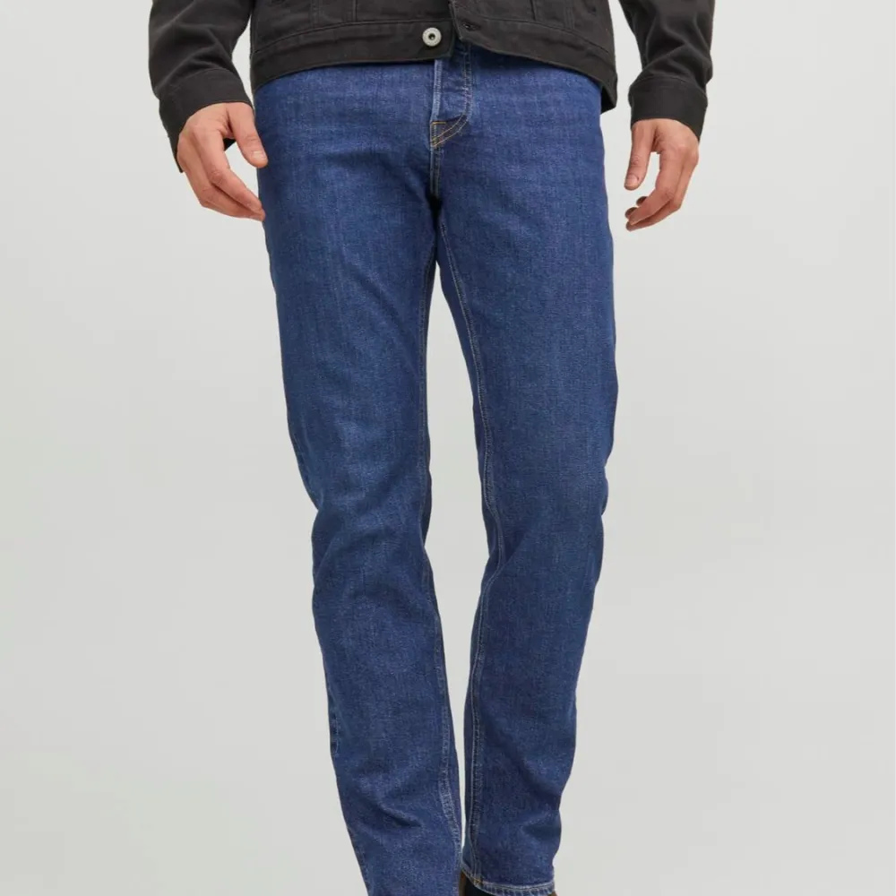 Everyday Essential Everyday Classic Jeans