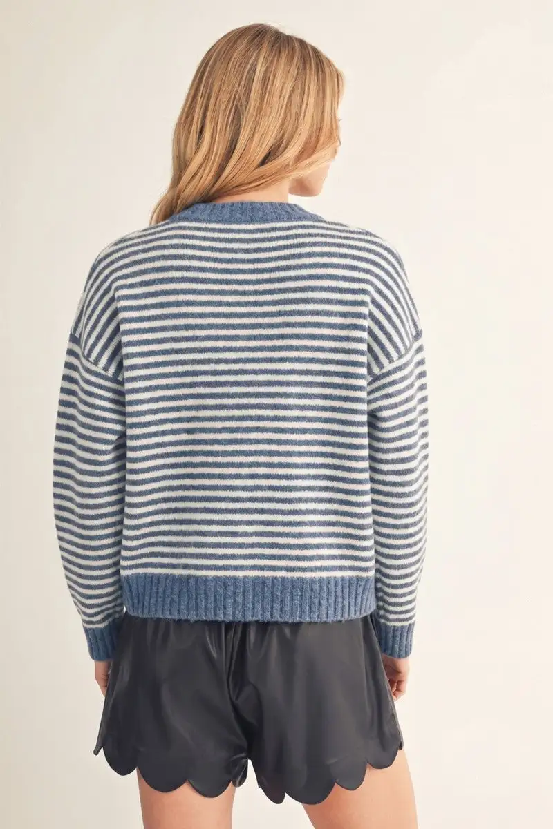 V Stitch Stripe Top