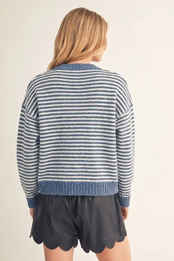 V Stitch Stripe Top
