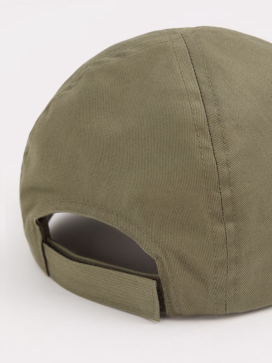 Caps 4 Pack detail 2