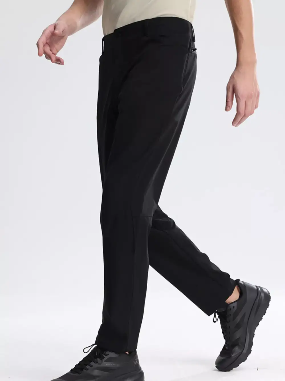 Lightweight Slim Fit Pants