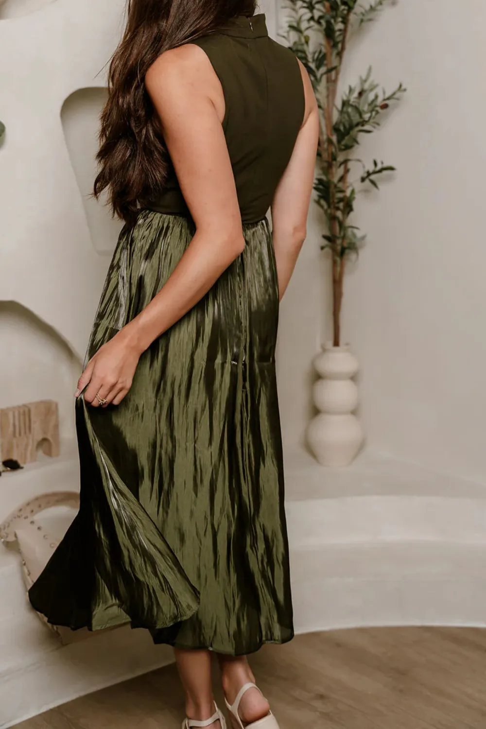 Plain Halter Neckline Maxi Dress