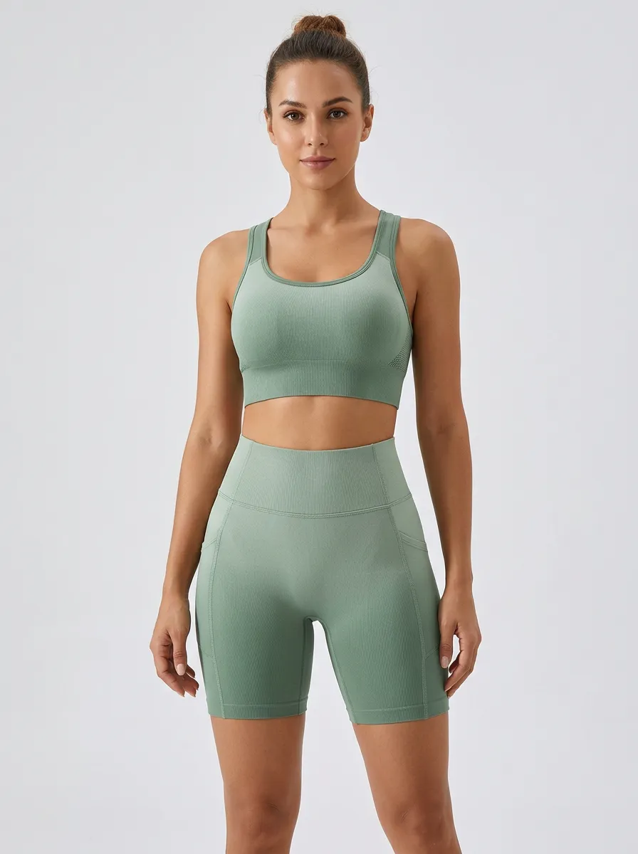 Easy-Wear Ribbed Texture Seamless Design Wardrobe Women's Tank Top And Sports Shorts Set