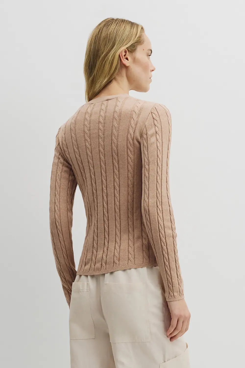 Women's Classic Cable Knit Cardigan