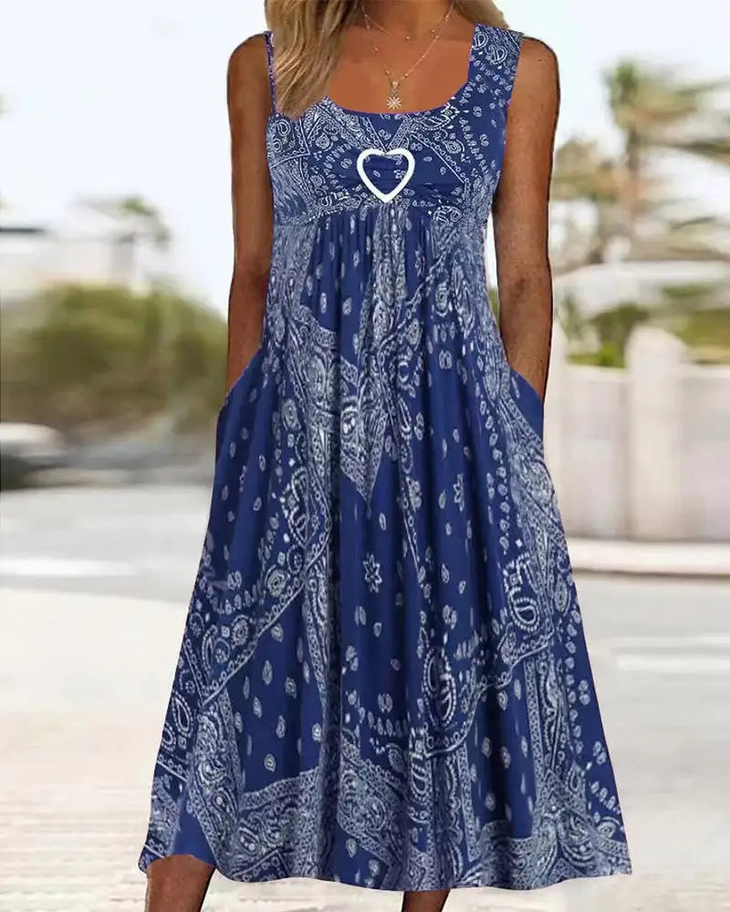 Women's A-Line Sleeveless Paisley Pocketed Maxi Dress