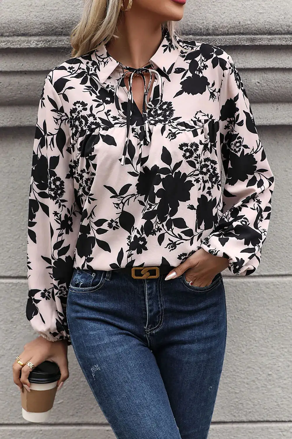 Printed Tie Neck Balloon Sleeve Blouse