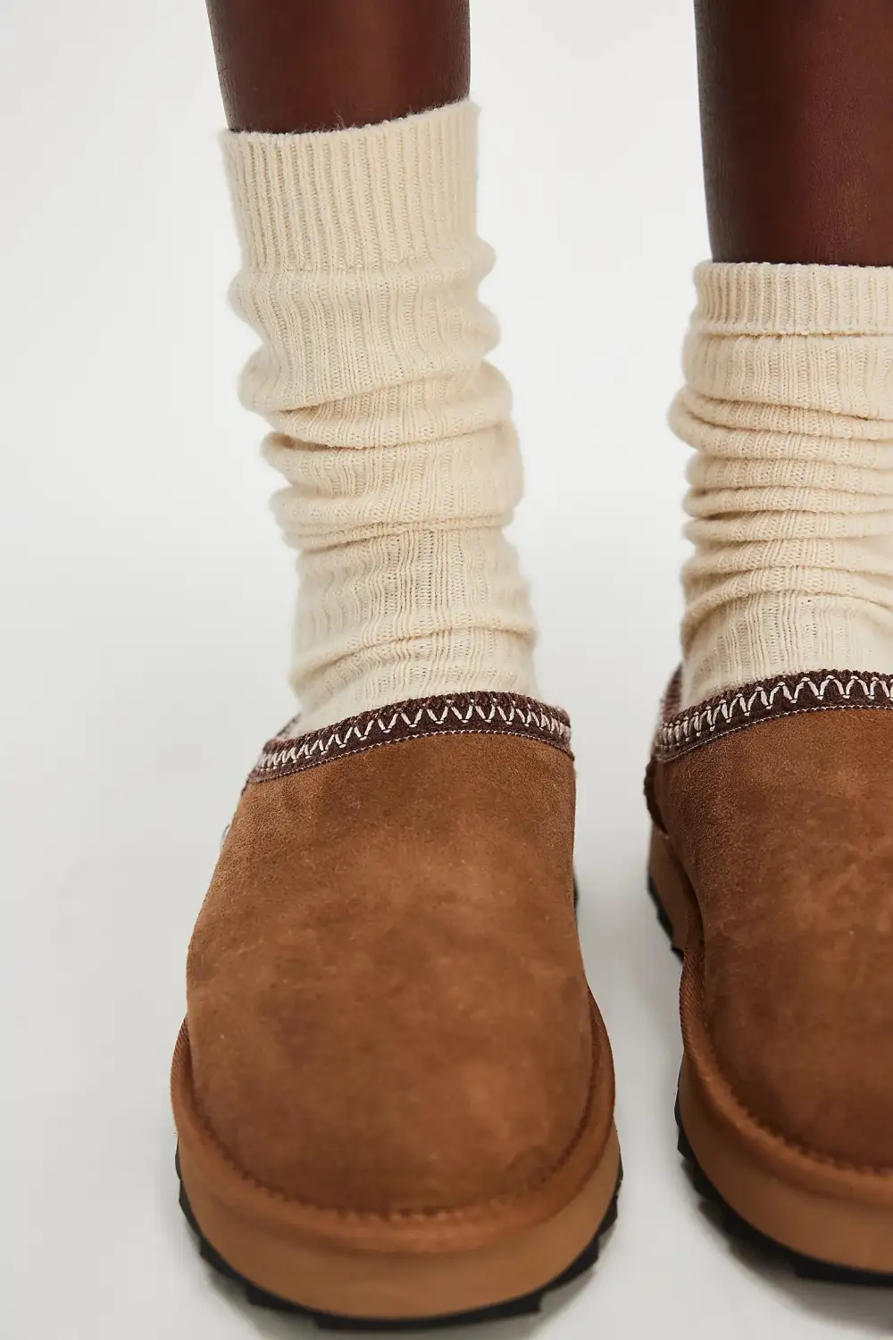 Comfort Plush Lined Indoor Slippers