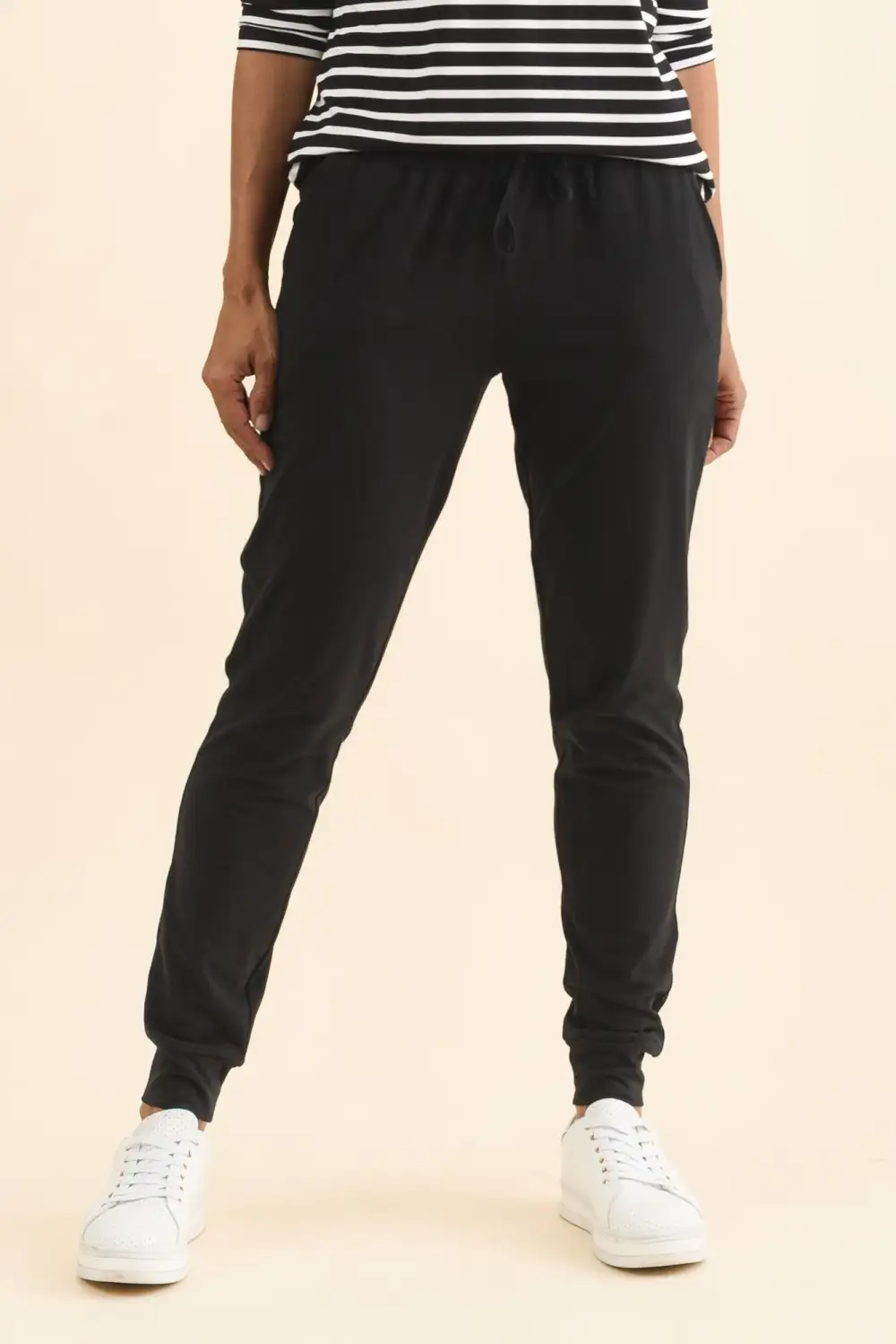 Mid Rise Sweatpants With Drawstring And Elastic Waist