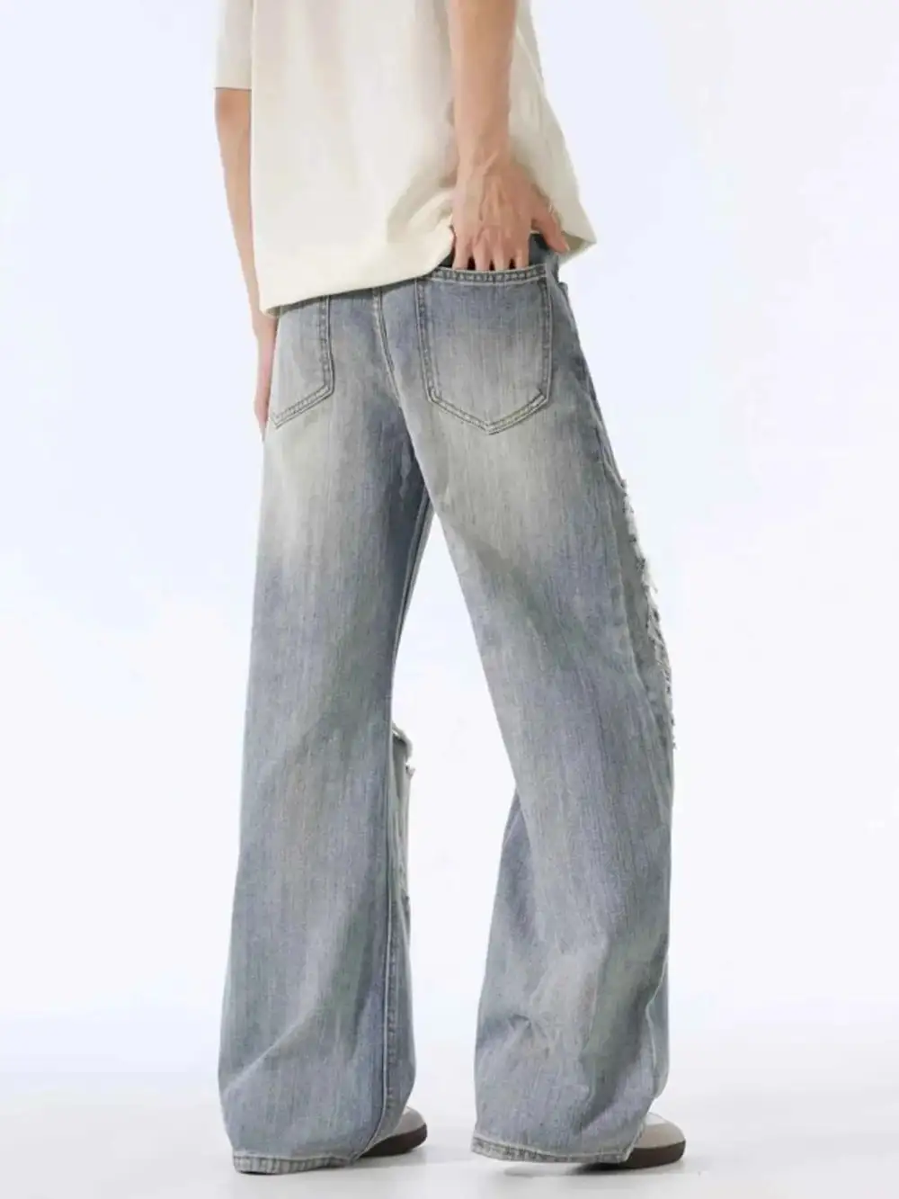 Distressed Wide Leg Vintage Wash Jeans