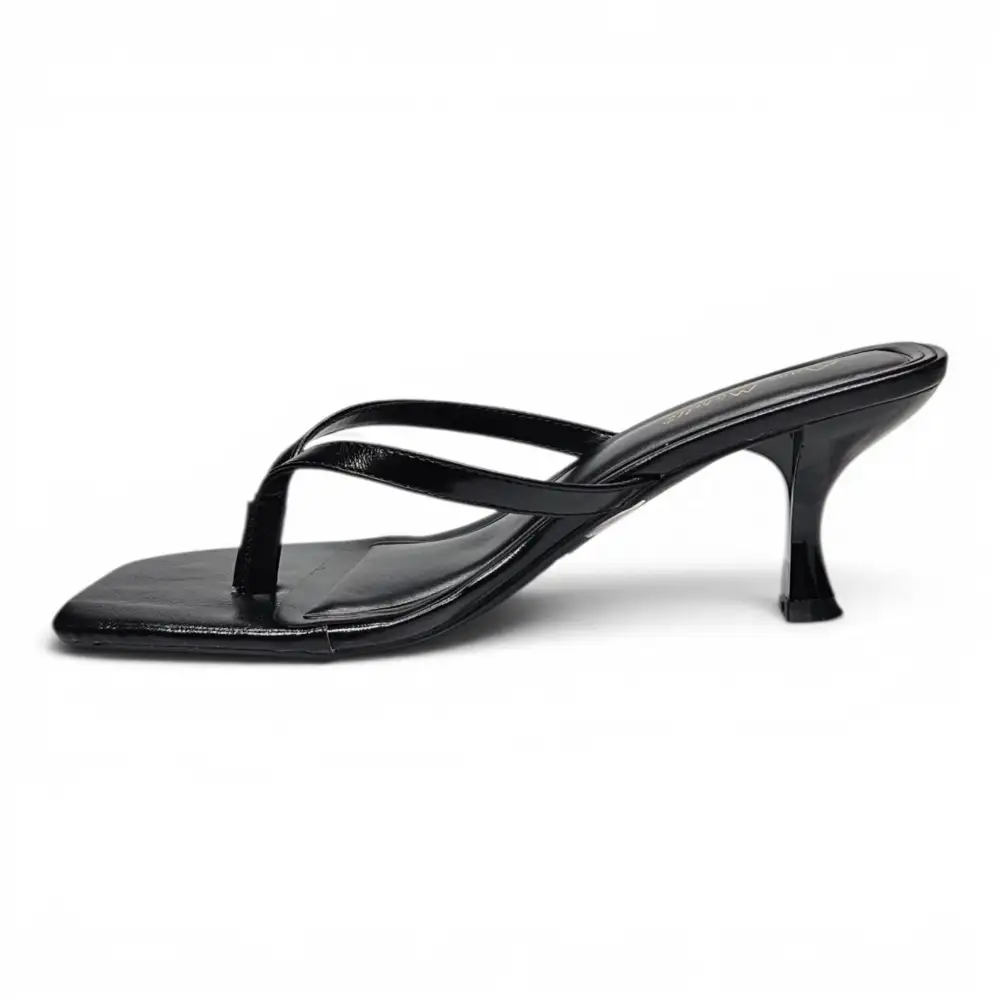 Align Thong Kitten Heel