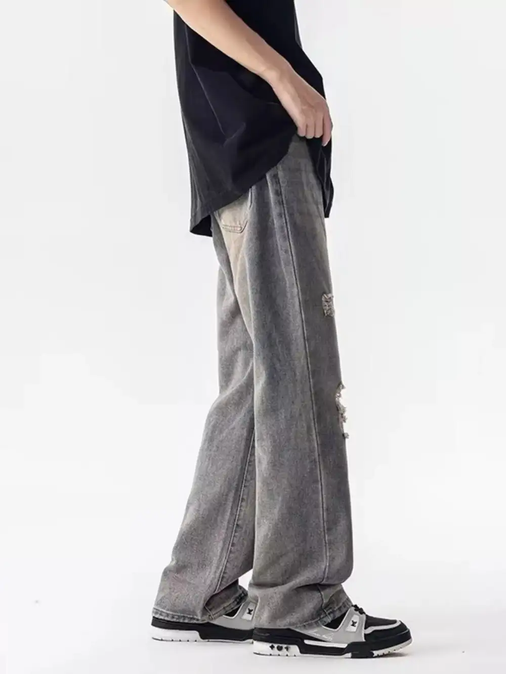 Men’s Plus Size Distressed Loose Jeans