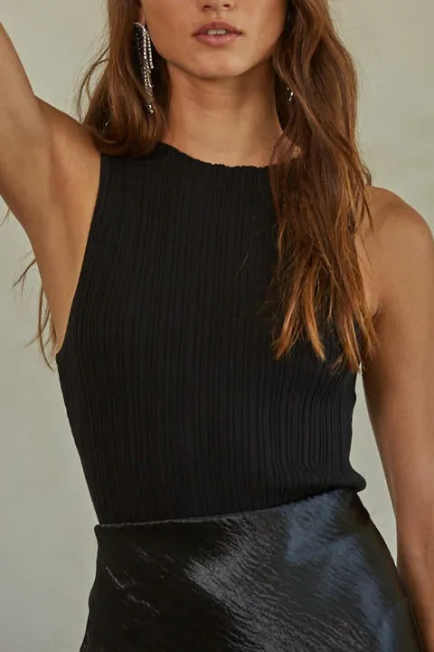 Signature Relaxed Everyday Tank Top