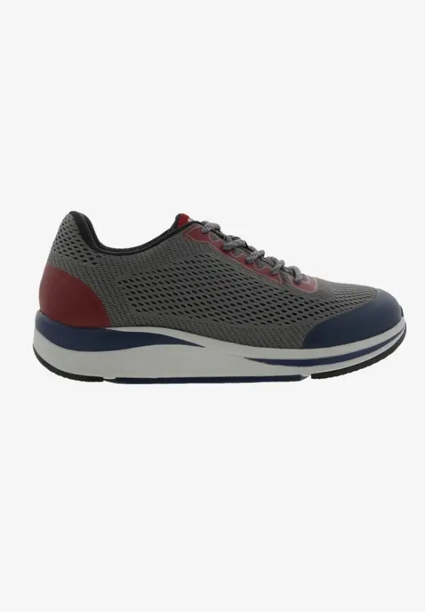 Champ Sneakers