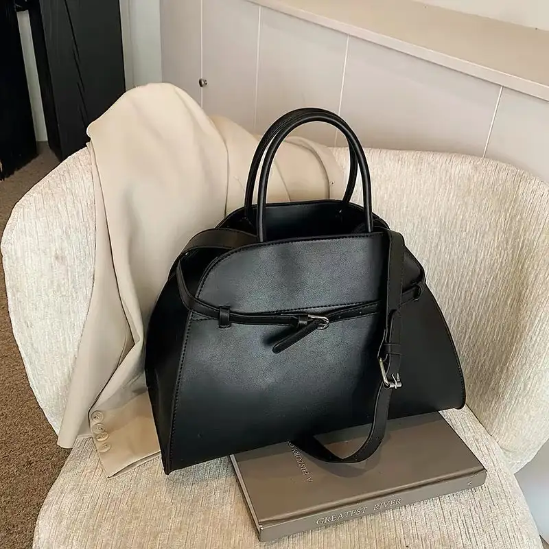 Simple Urban Utility Bag