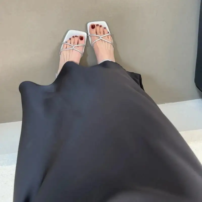 Open-Toe Block-Heel Heeled Sandals