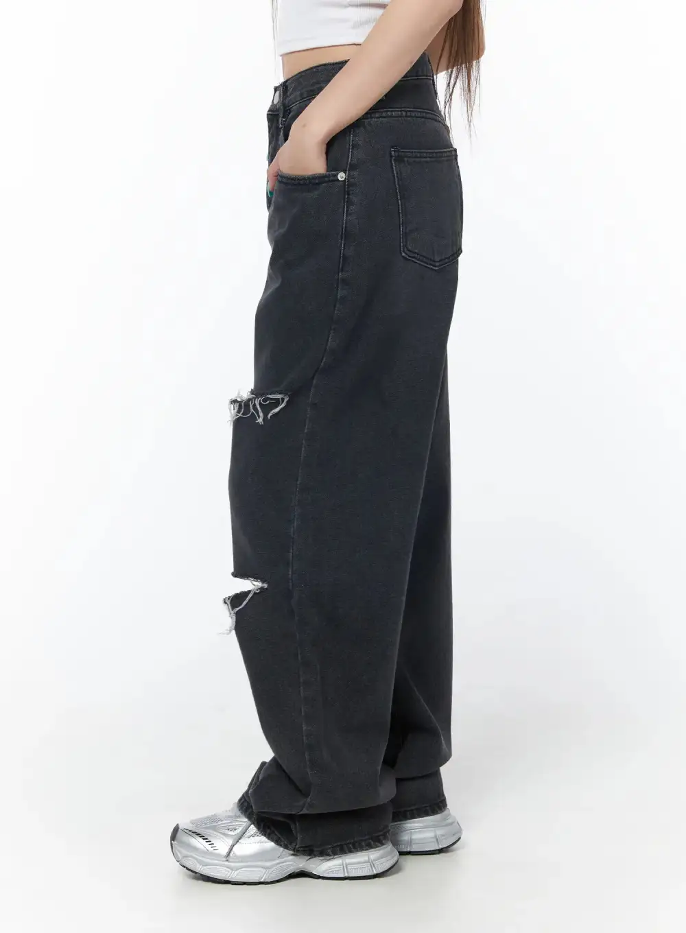 Pocketed Distressed Wide Leg Jeans