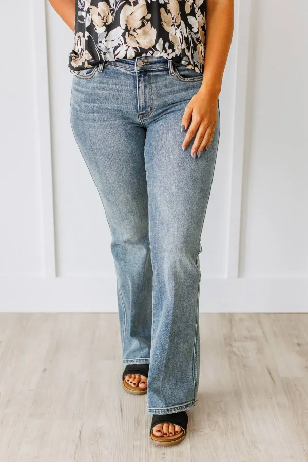 Low-Rise Bootcut Clean Finish Jeans