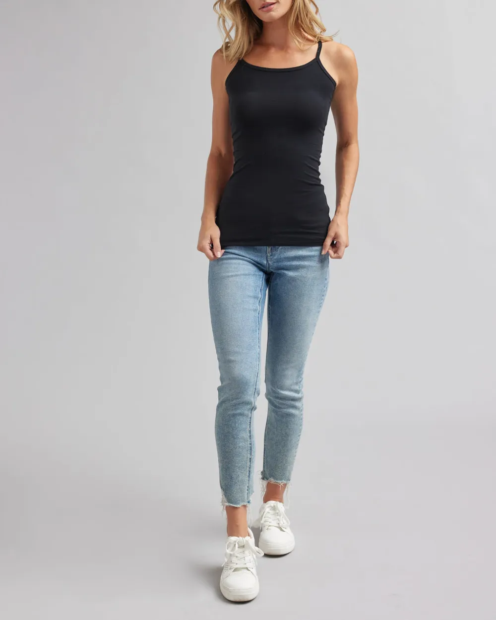 Slim Fit Sleeveless White Camisole