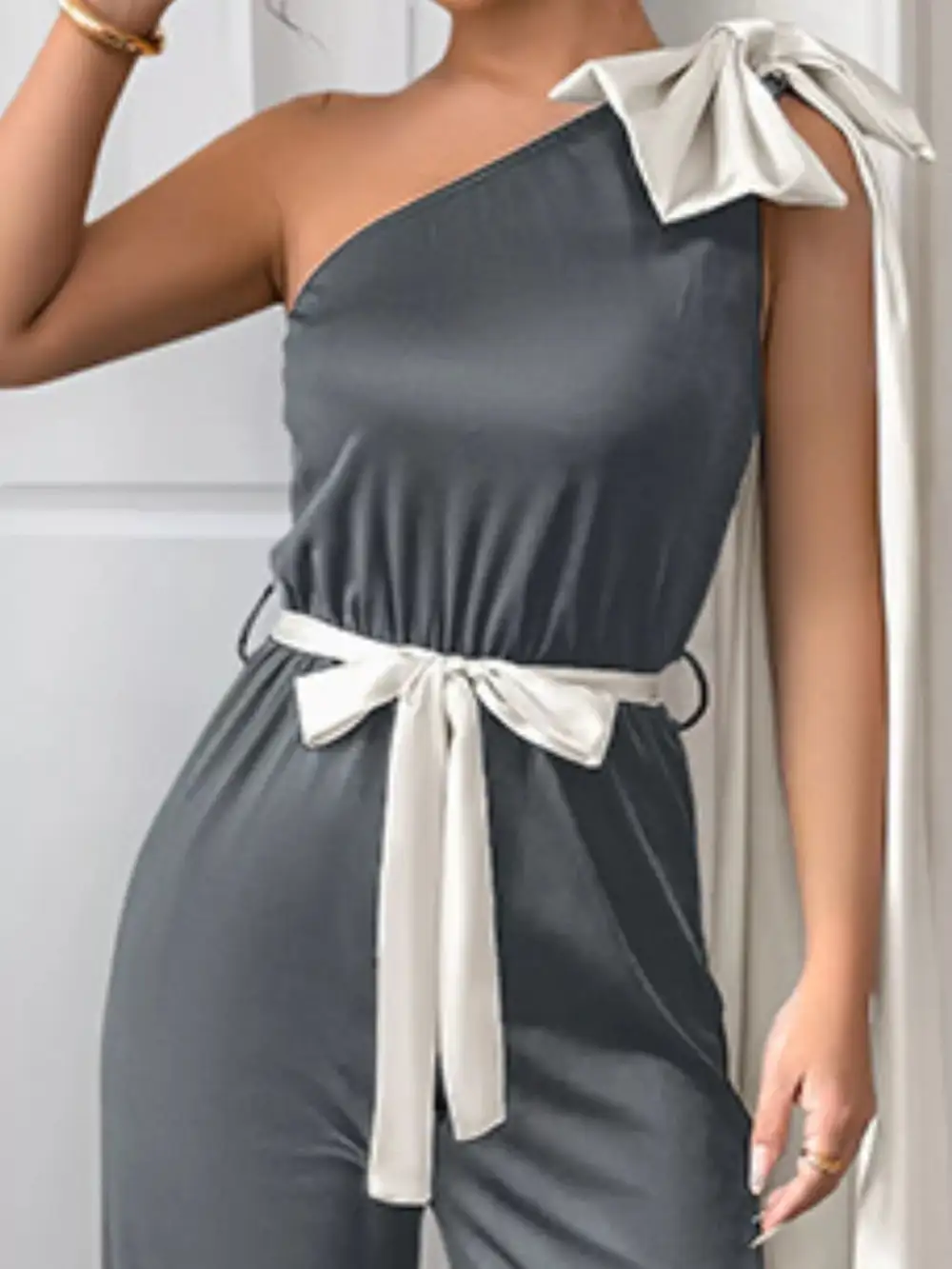 One Shoulder Bowknot Wide Leg Jumpsuit