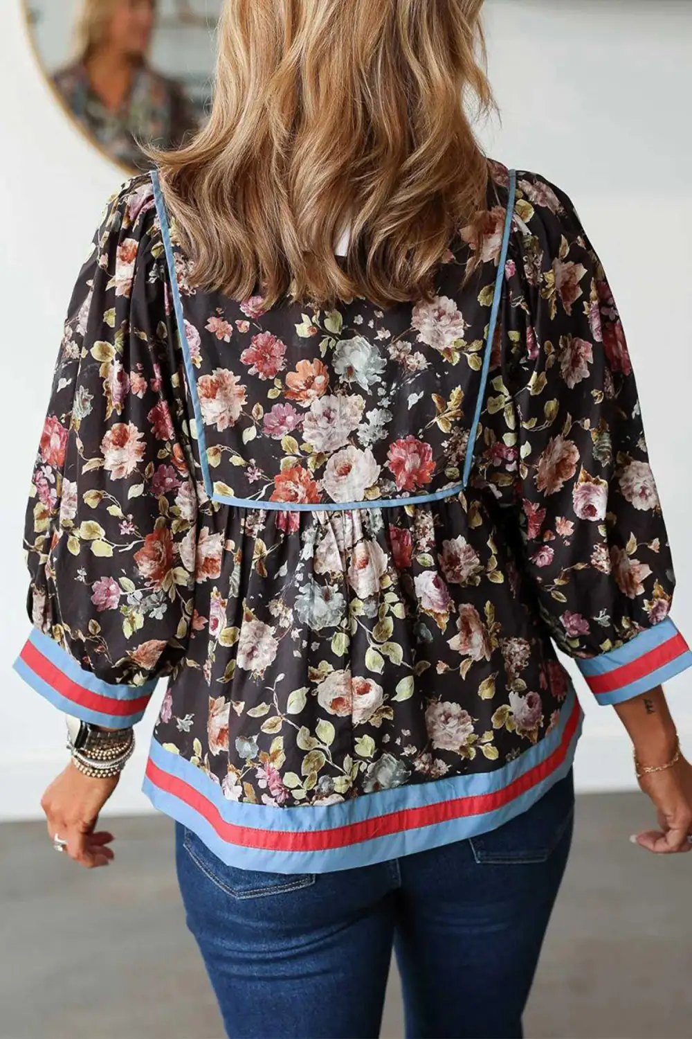 Women's Floral Print V Neck Bracelet Sleeve Top
