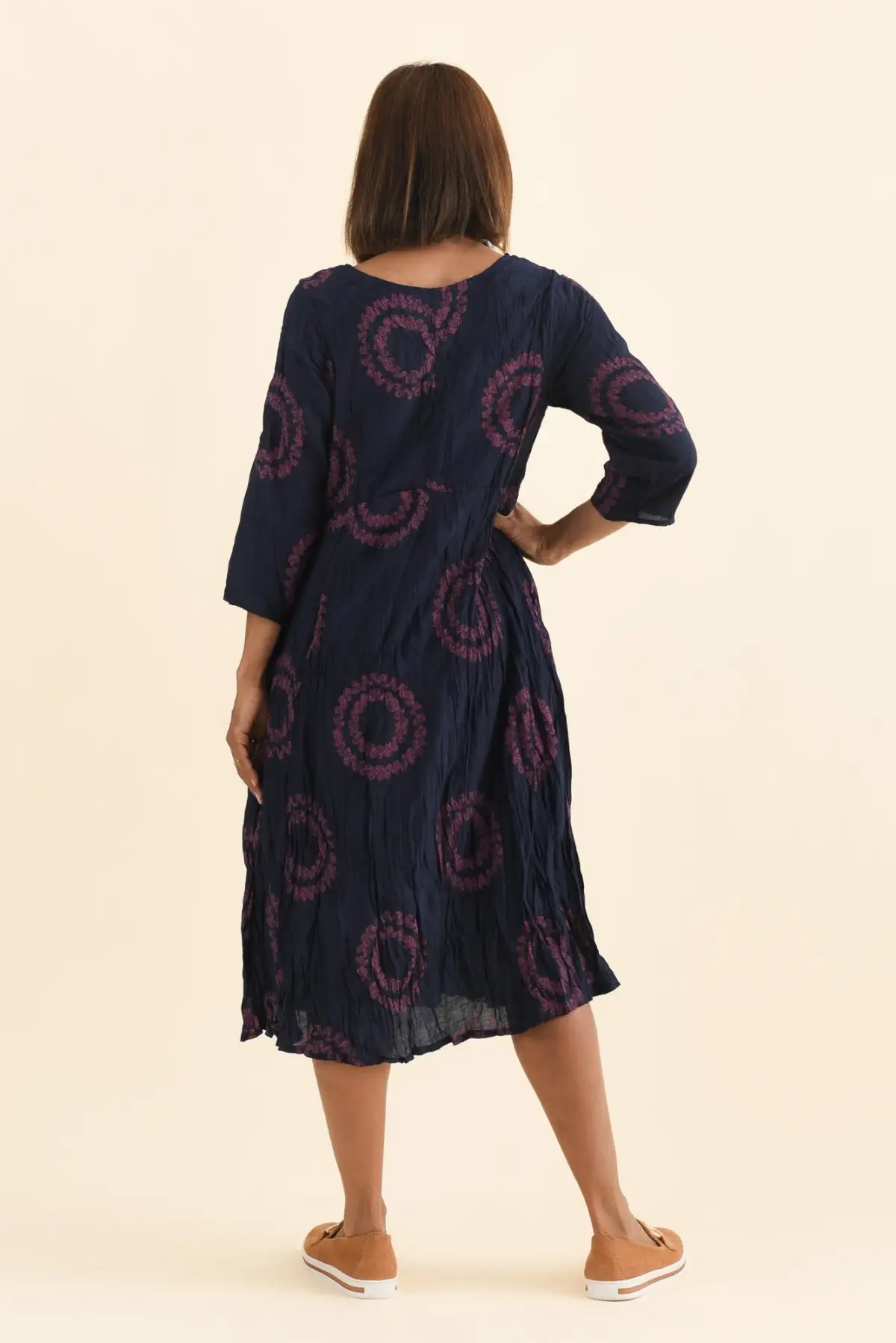 Below-Knee Abstract Cotton Blend Pocket V-Neck Long-Sleeve A-Line Dress