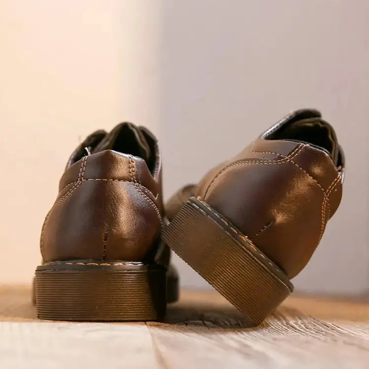 Leather Lace-Up Round-Toe Flats