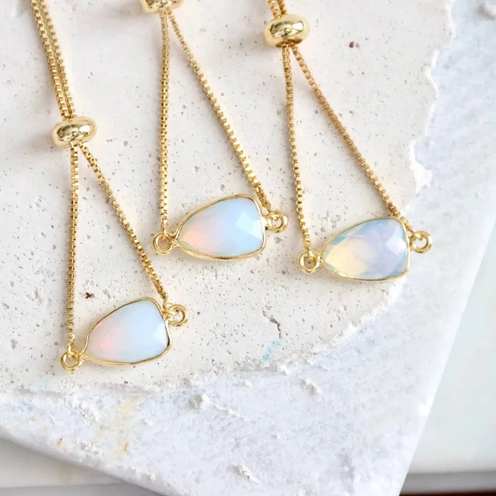 Refined Everyday Accessory 12