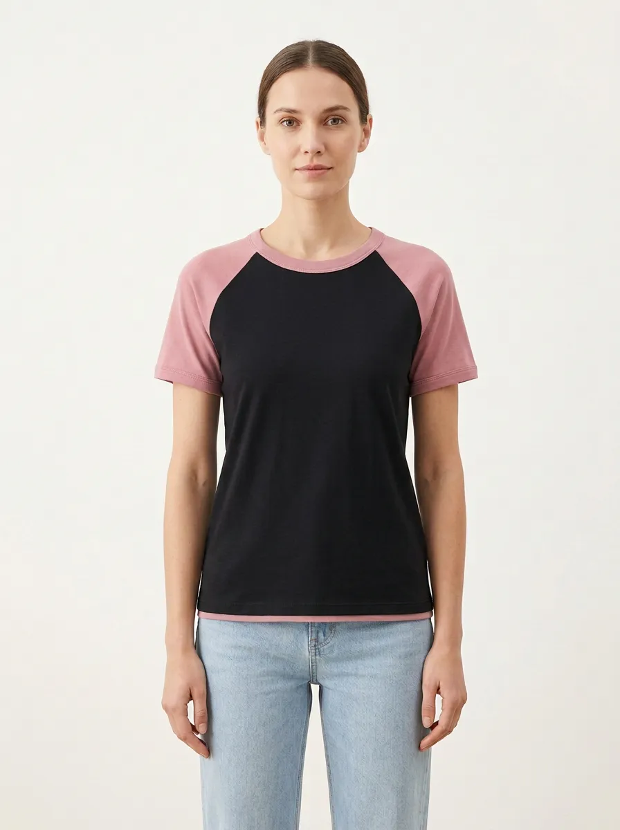 Women's Contrast-Trim Raglan-Sleeve Raglan T-Shirt