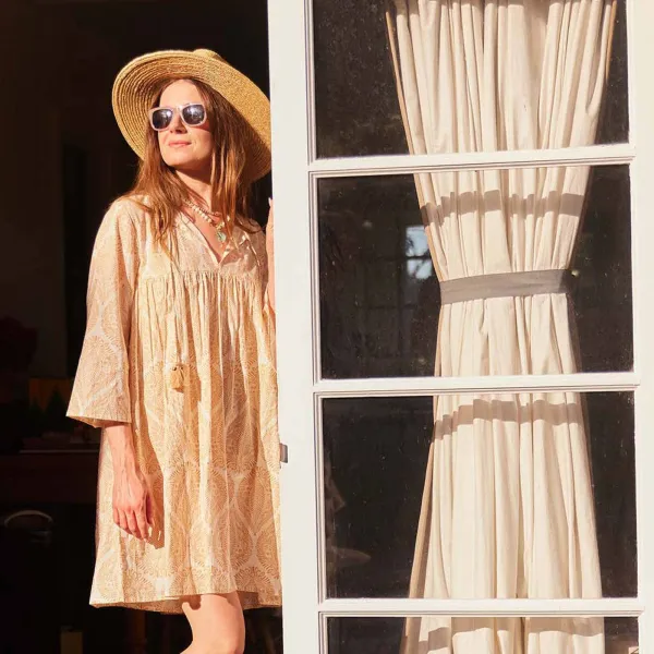 Chic Minimal Casual Dress