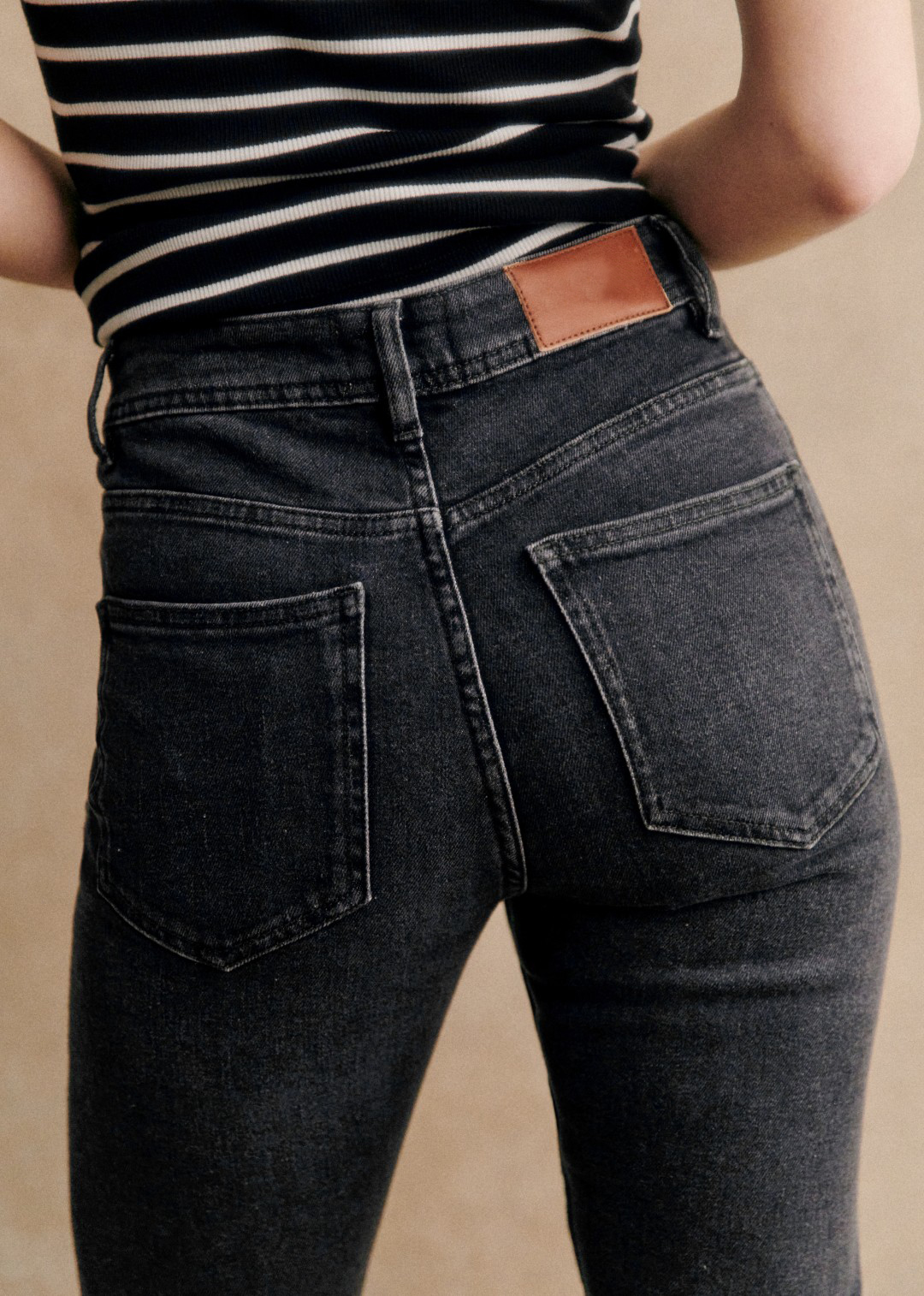 Solid Mid-Rise Slim-Fit Jeans