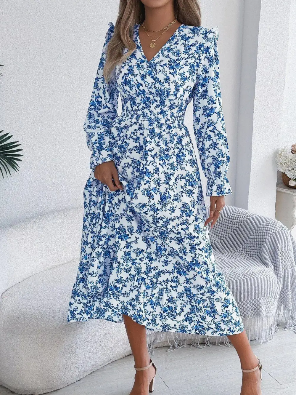Clean Line Floral V Neck Ruffle Dress