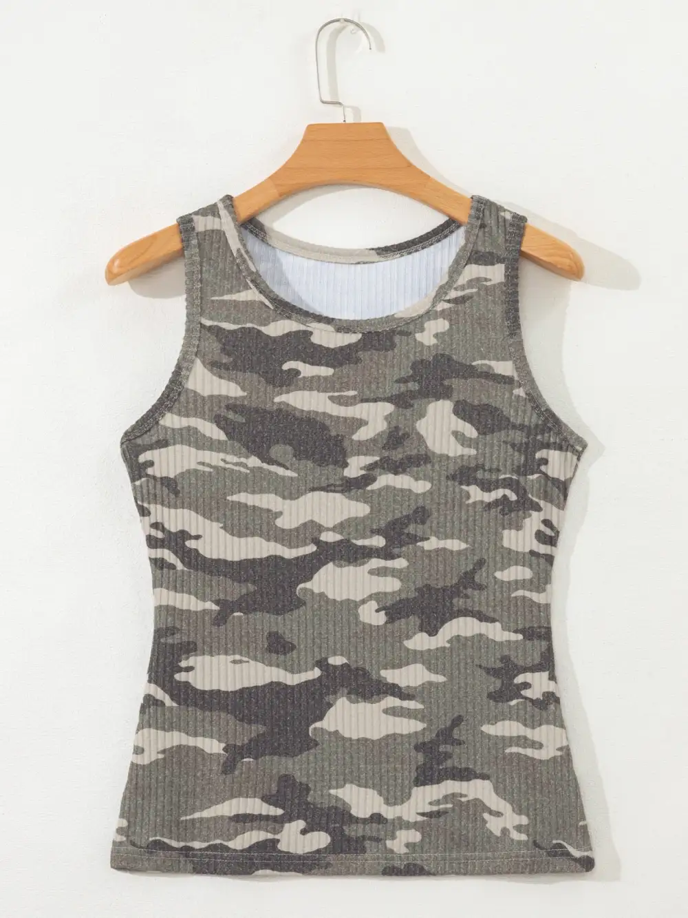 Round-Neck Ribbed-Knit Camouflage Tank Top
