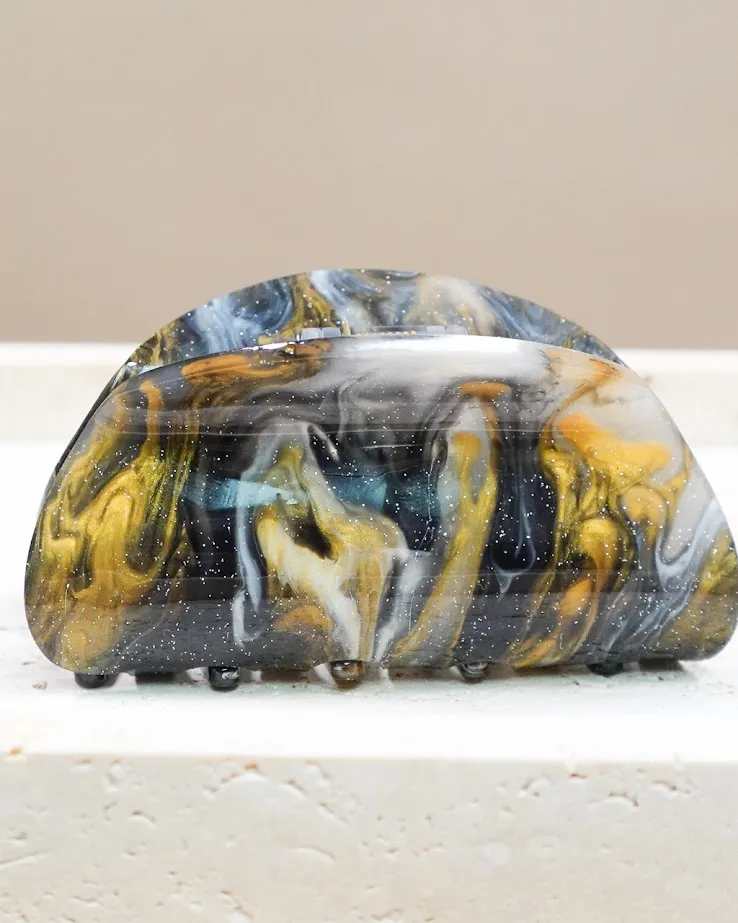 Distinctive Marble Pattern Hair Clip