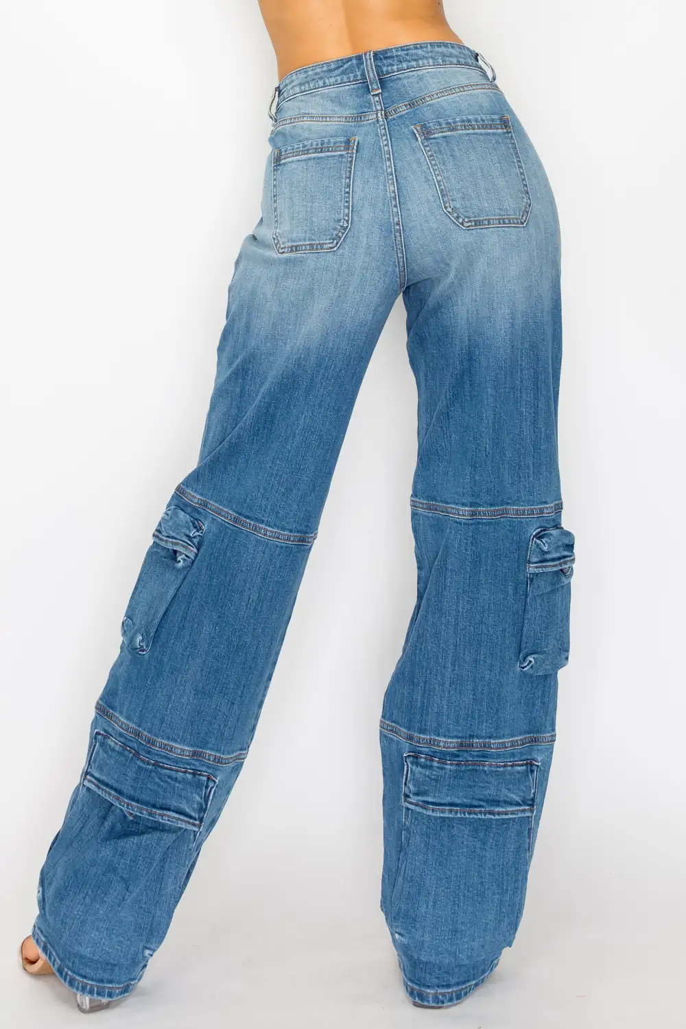 Relaxed Cargo Jeans