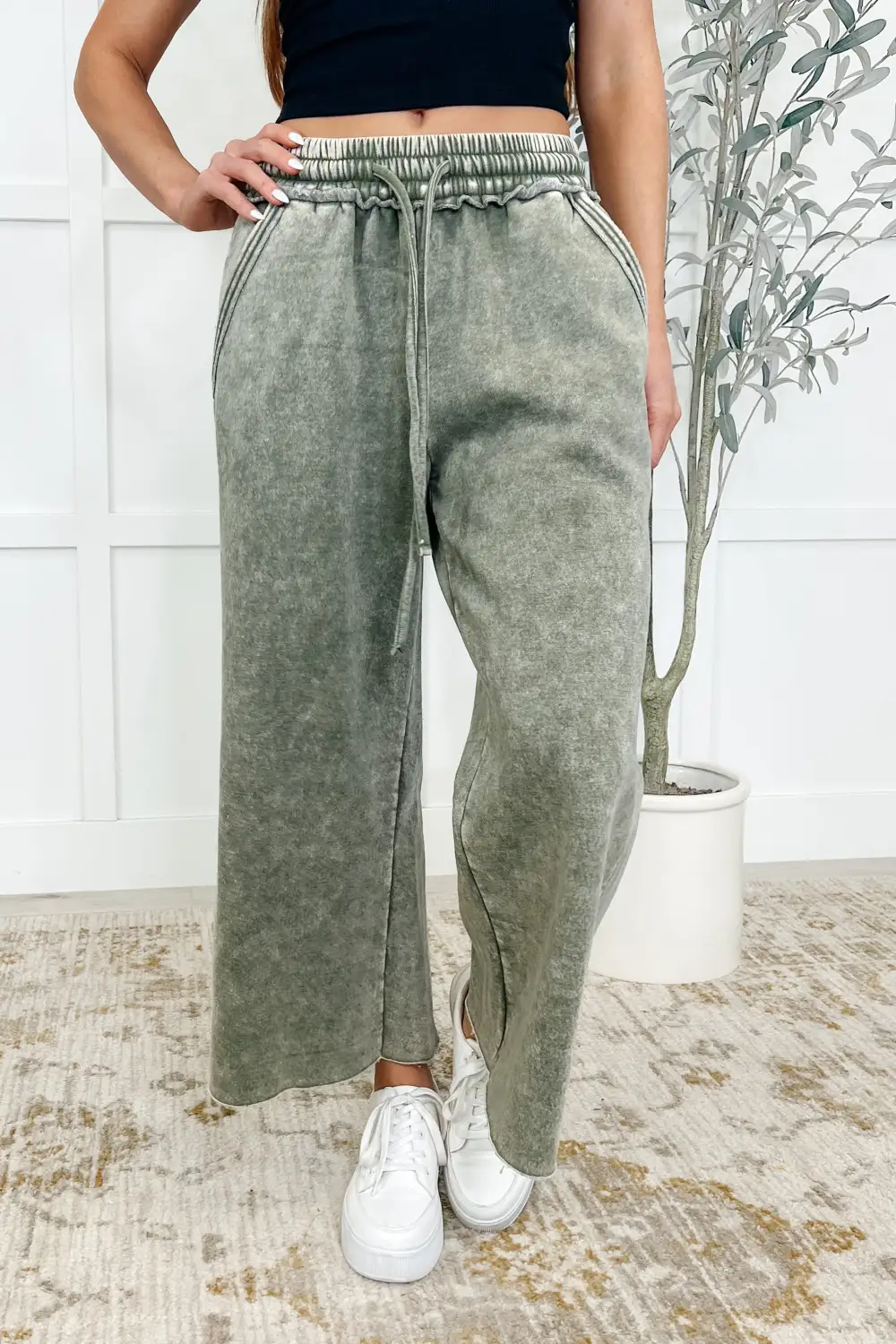 Wide Leg Cropped Pants