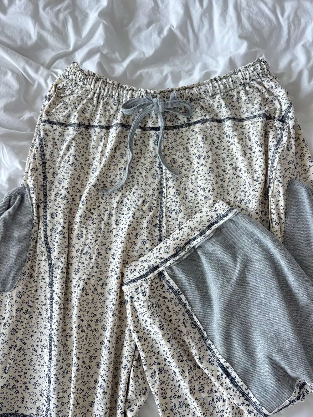 Sunny Day Lounge Pants Sweatshirt