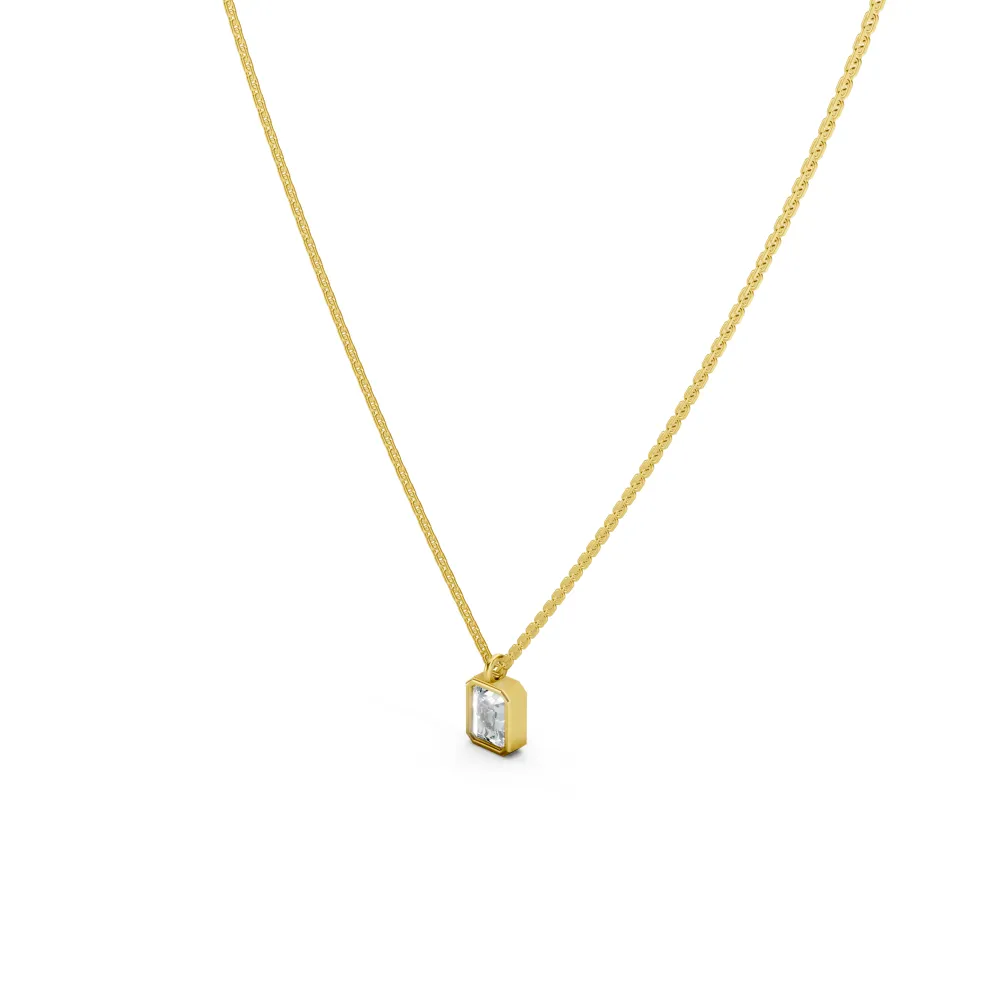 Regal Frame Necklace