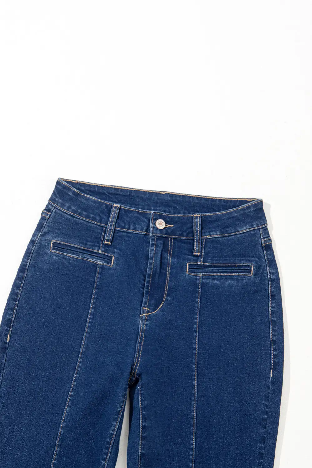 Smooth Pleated Denim Jeans